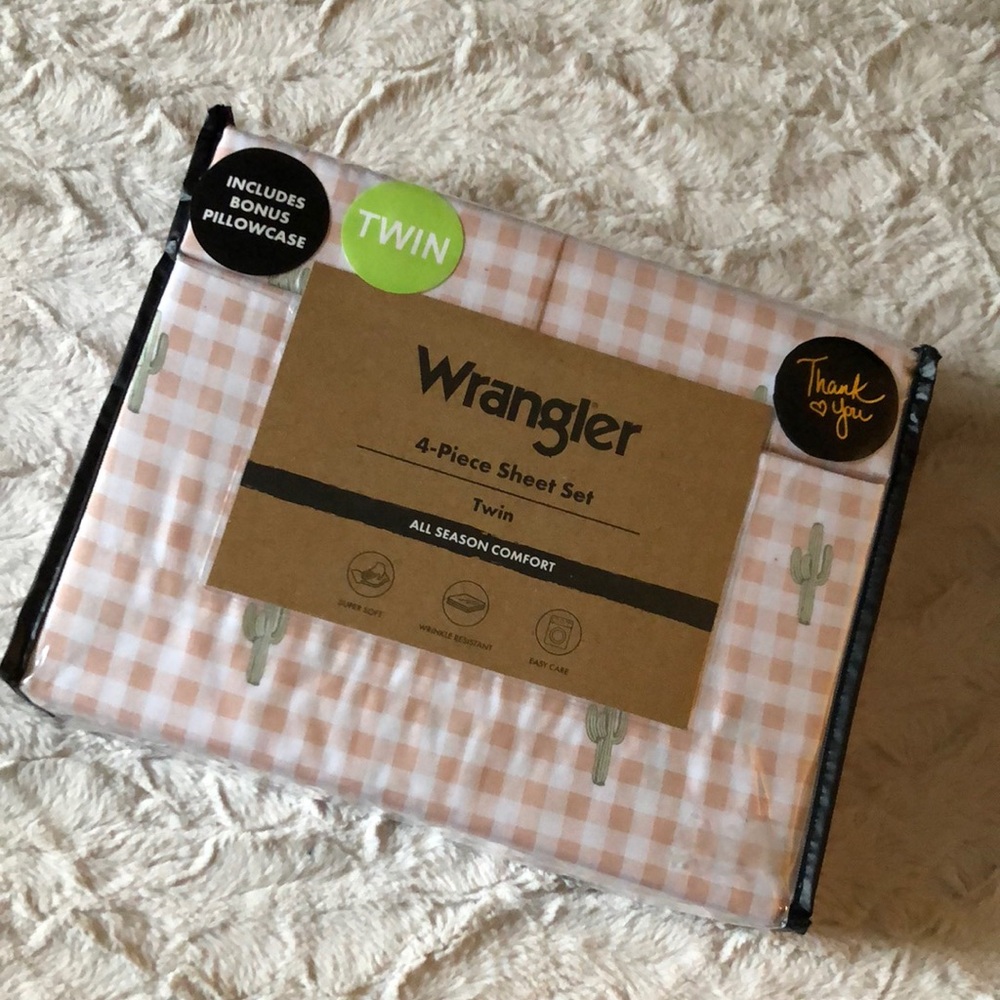 Wrangler Pink Gingham TWIN Sheet Set with Green Cactus Accents